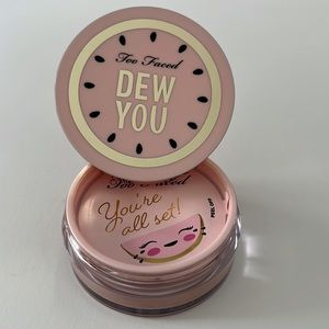 Too Faced Dew You Fresh Glow Translucent Setting Finishin Powder Radiant Caramel